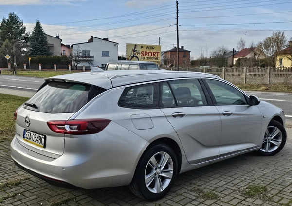 Opel Insignia cena 68990 przebieg: 107000, rok produkcji 2018 z Poręba małe 326
